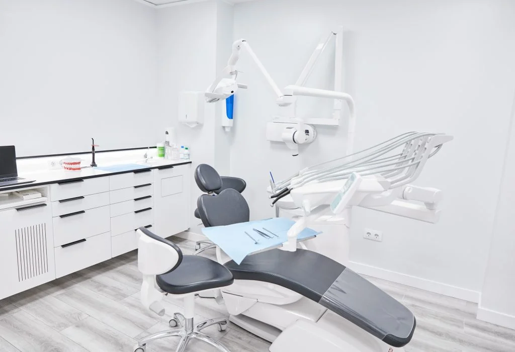 Modern dental treatment suite