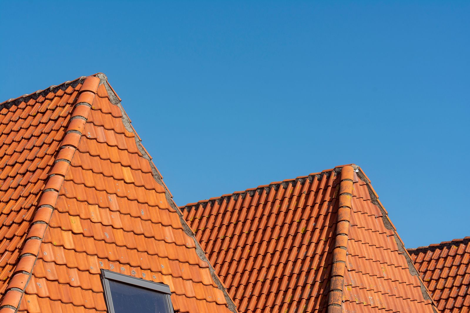 Roof photo used in version 02