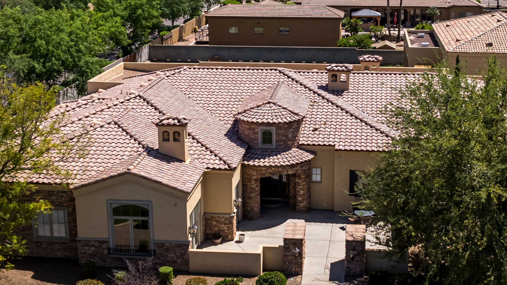 Tile roof detail