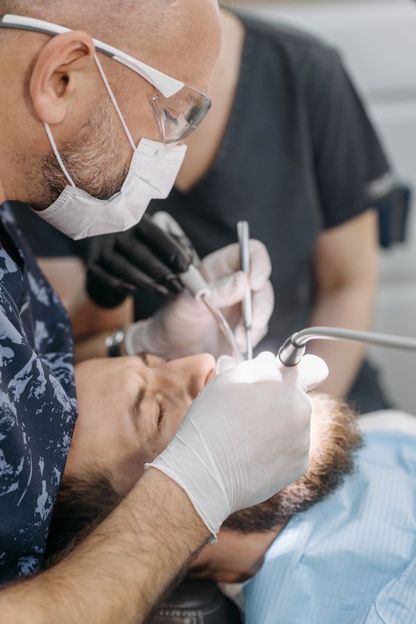 Sample photo: dental treatment room, illustrative image